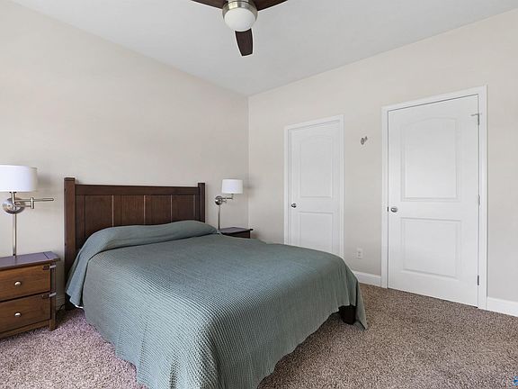 5th image of 28649 Blythe Ln