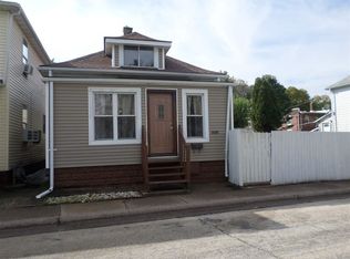 1408 15th Ave, East Moline, IL 61244