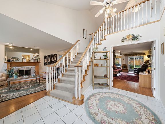 4th image of 6142 184a St