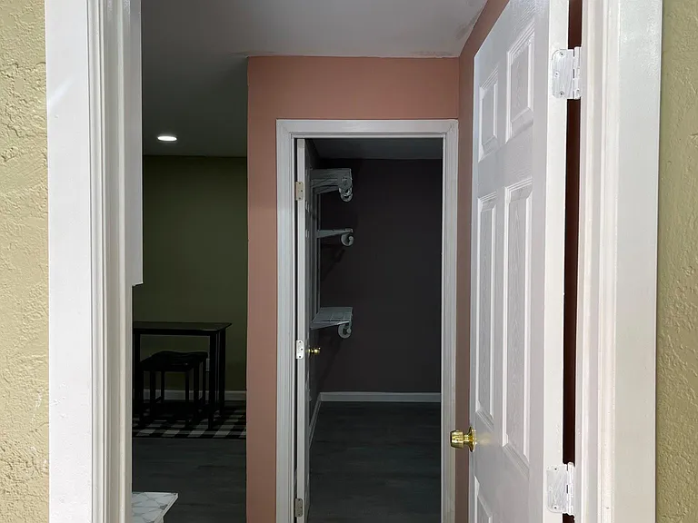 3437 Henrietta St #3437 — Photo 3