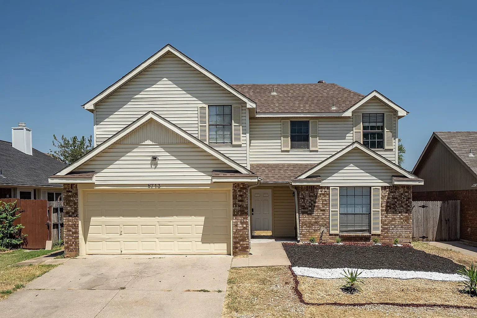 4 bed, 1646 sqft, $2,600 — Photo 1