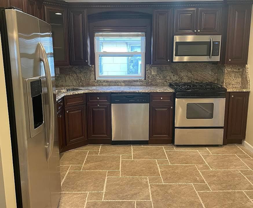 1st image of 15510 Cohancy St #2