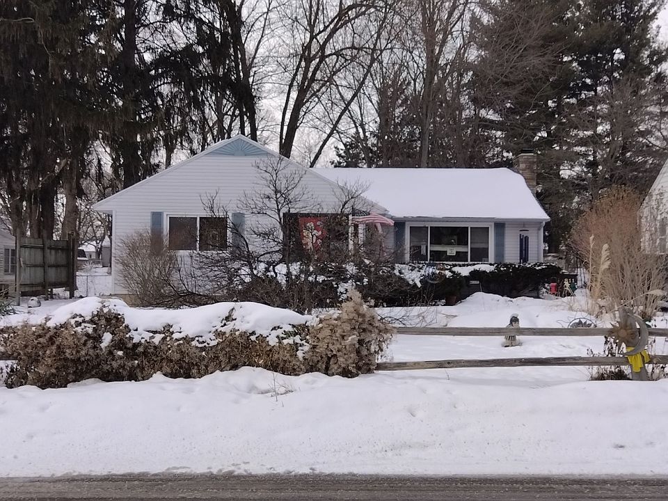 1st image of 811 Bretton Rd