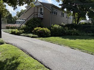 18 Wordsworth Dr, Wilmington, DE 19808