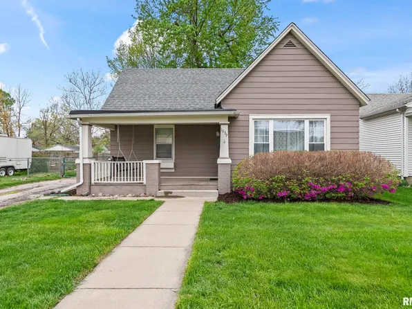 1039 N Osburn Ave, Springfield, IL 62702