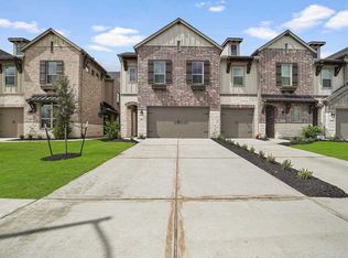 6562 Scarlet Pond, Fulshear, TX 77441