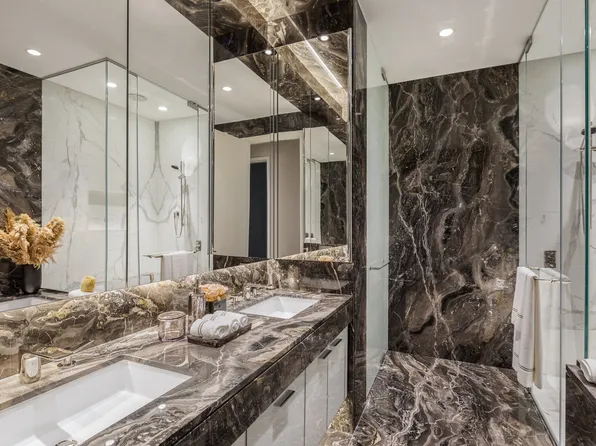 217 West 57th Street image 7 of 23