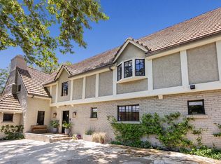 2035 Mandeville Canyon Rd, Los Angeles, CA 90049