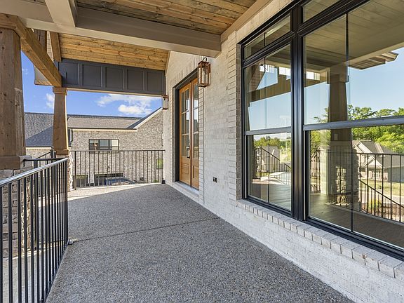 3rd image of 4016 Mandrake Pl #170