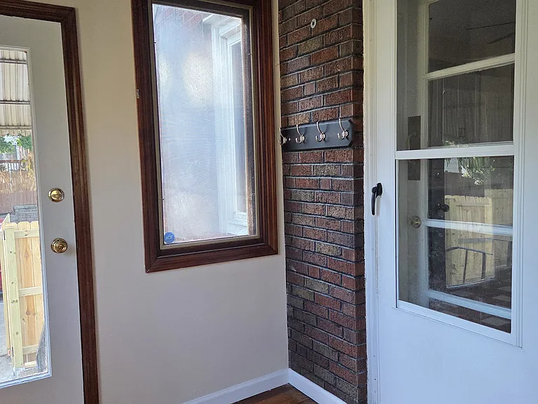 5601 Walsh St — Photo 18