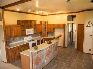2512 Lava Bluff Dr NW, Albuquerque, NM 87120