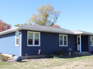 804 N Long St, Shelbyville, IL 62565