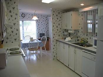 3rd image of 14213 De Luna St