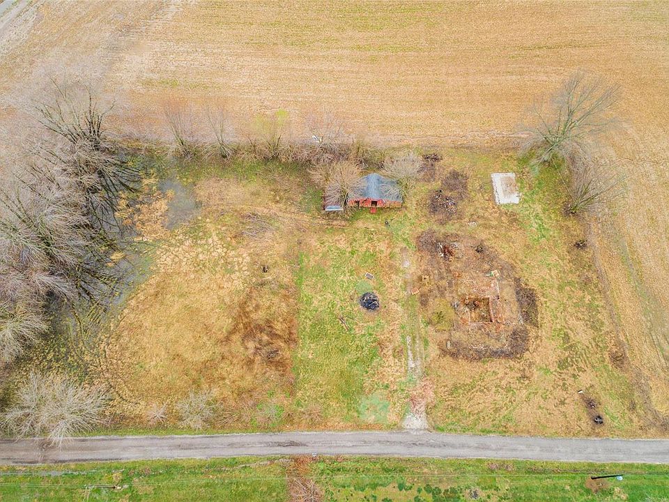 1st image of 9736 4 Corners Ln