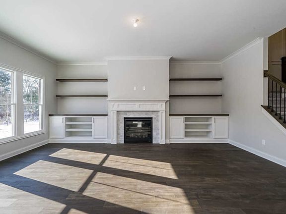 4th image of 5561 Stansbury Dr