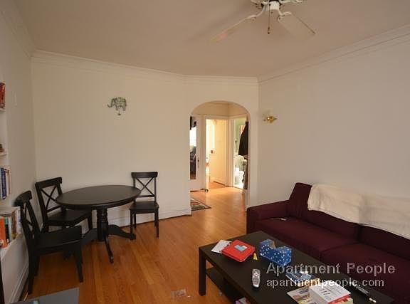 3rd image of 4891 N Hermitage Ave APT 2A