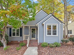 108 Halsmer Ct, Apex, NC 27502