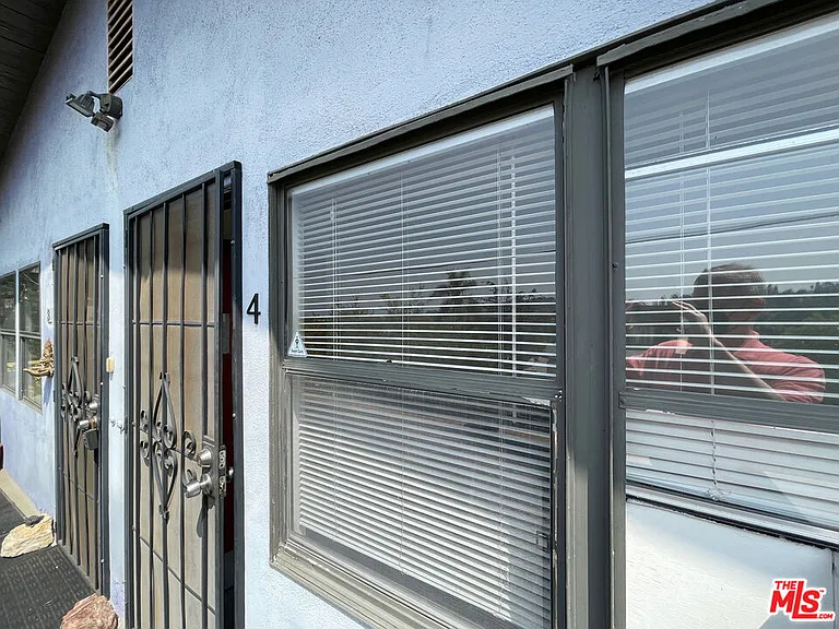 2986 Waverly Dr #4 — Photo 7