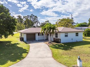 8949 Chatham St, Fort Myers, FL 33907