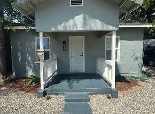 1032 Locust St, Redding, CA 96001