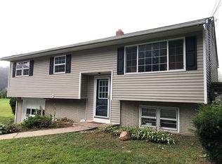 71 Old Post Rd, Clinton, CT 06413