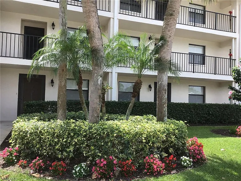 440 Fox Haven Dr #2106 — Photo 1