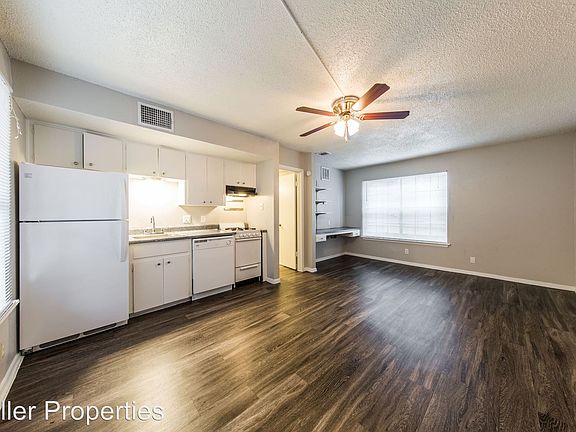 5th image of 3101 Tom Green St APT 202