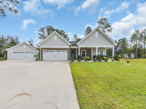 2214 Eastwoods Dr., Conway, SC 29526