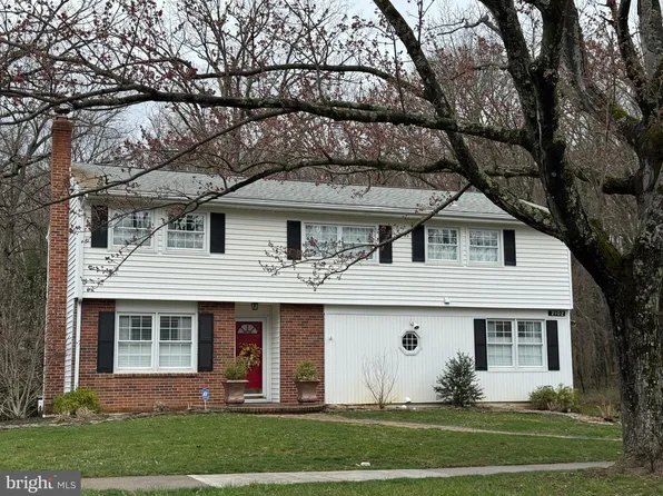 2102 N Oak Ln, State College, PA 16803