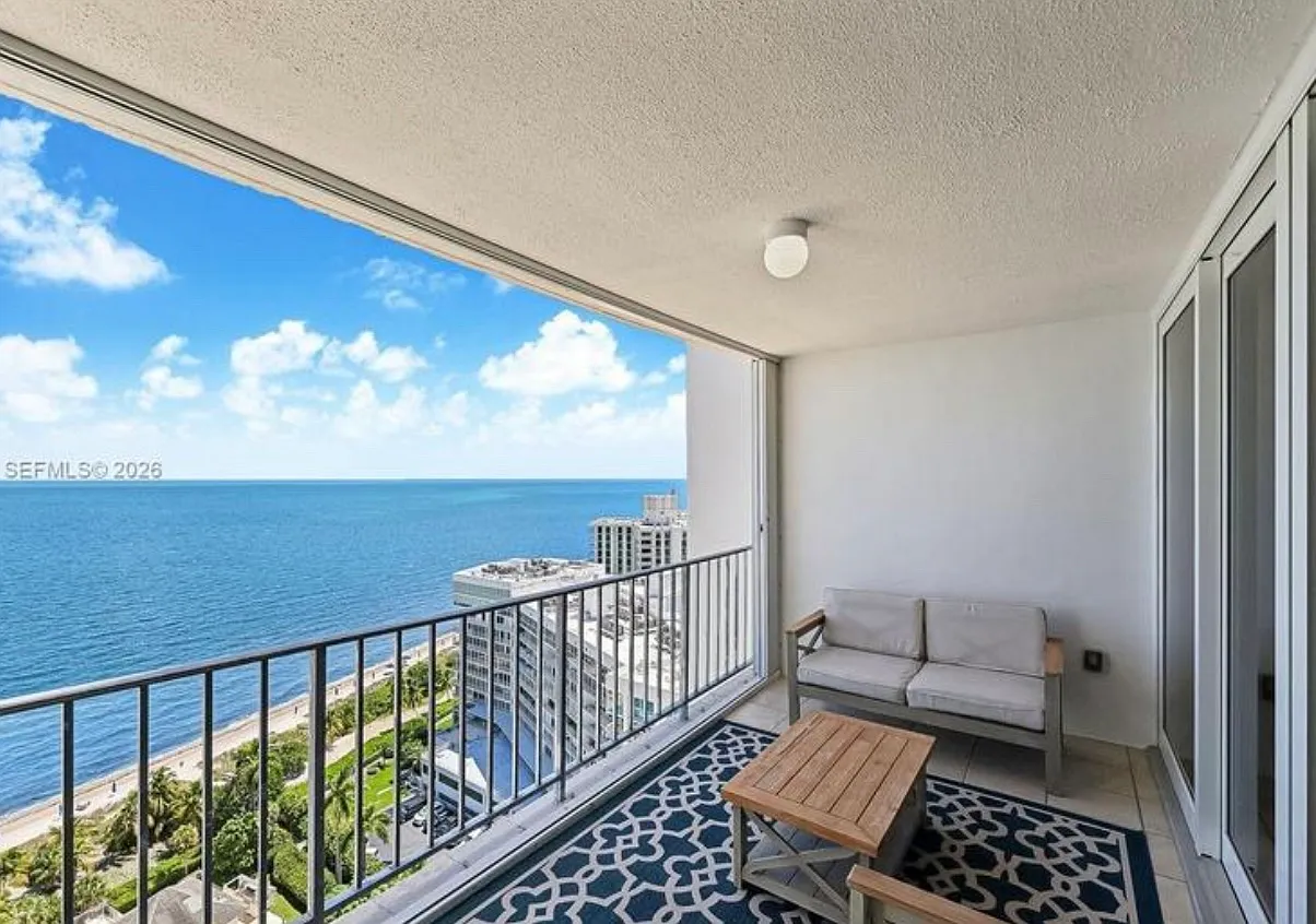 2 bed, 1875 sqft, $7,950 — Photo 2