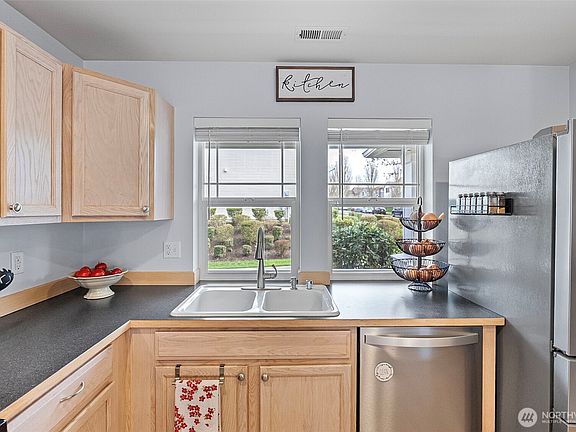 5th image of 3171 Walker Road