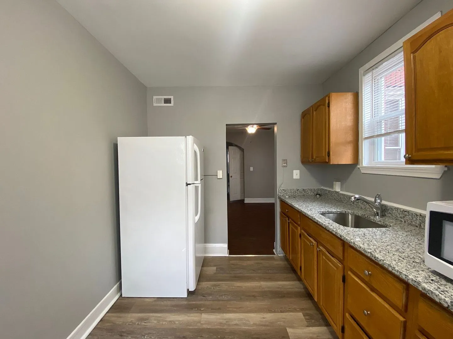 3444 W Caton Ave #B — Photo 3