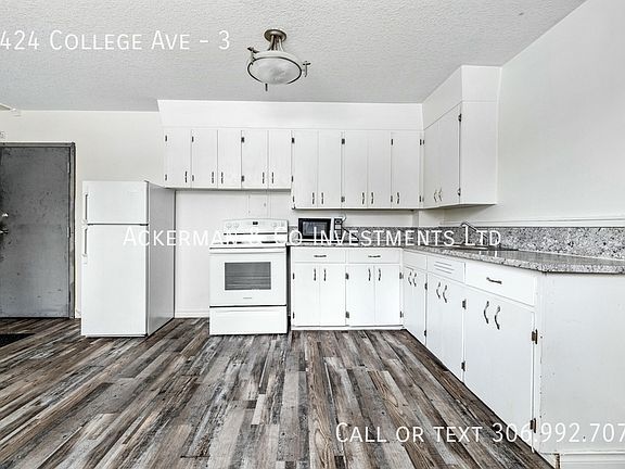 4th image of 1424 College Ave #3
