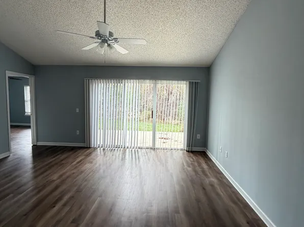 27 Bunker Ln #A, Palm Coast, FL 32137