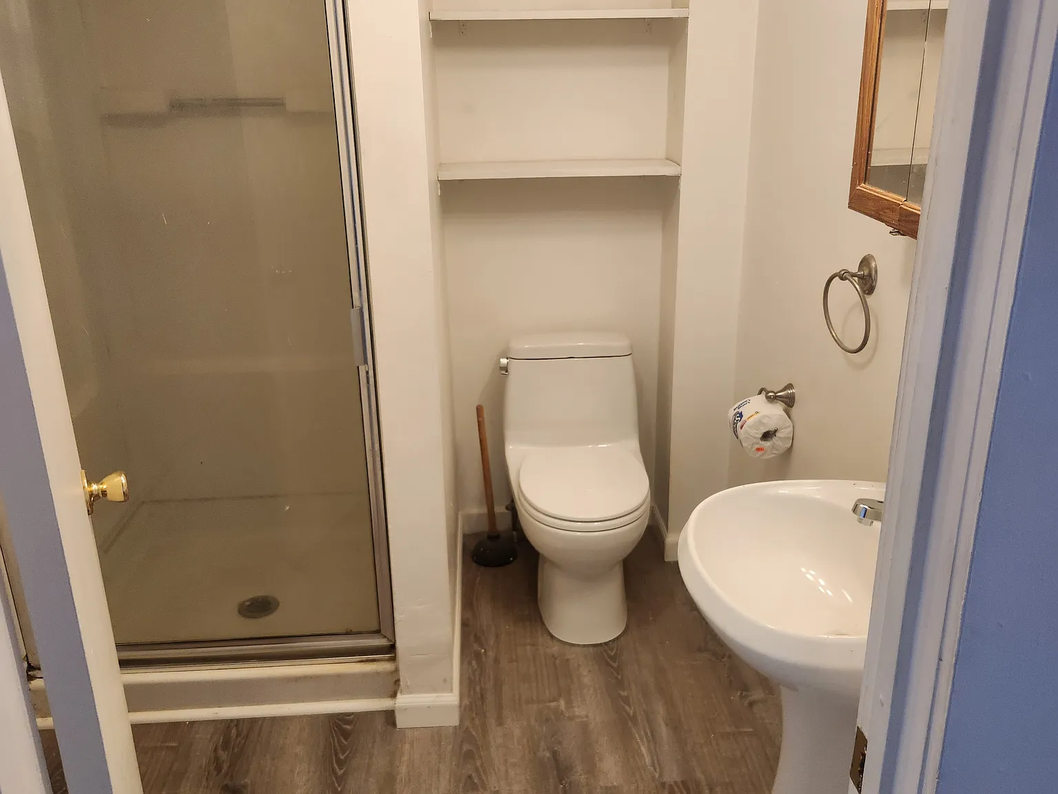 1 bed, 800 sqft, $1,900 — Photo 3