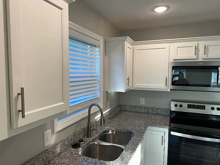 2010 Dolly Dr — Photo 7