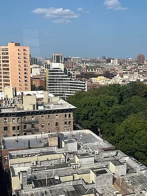 Rented by Buchbinder & Warren | media 16