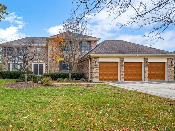 31 Sussex Cir, Vernon Hills, IL 60061