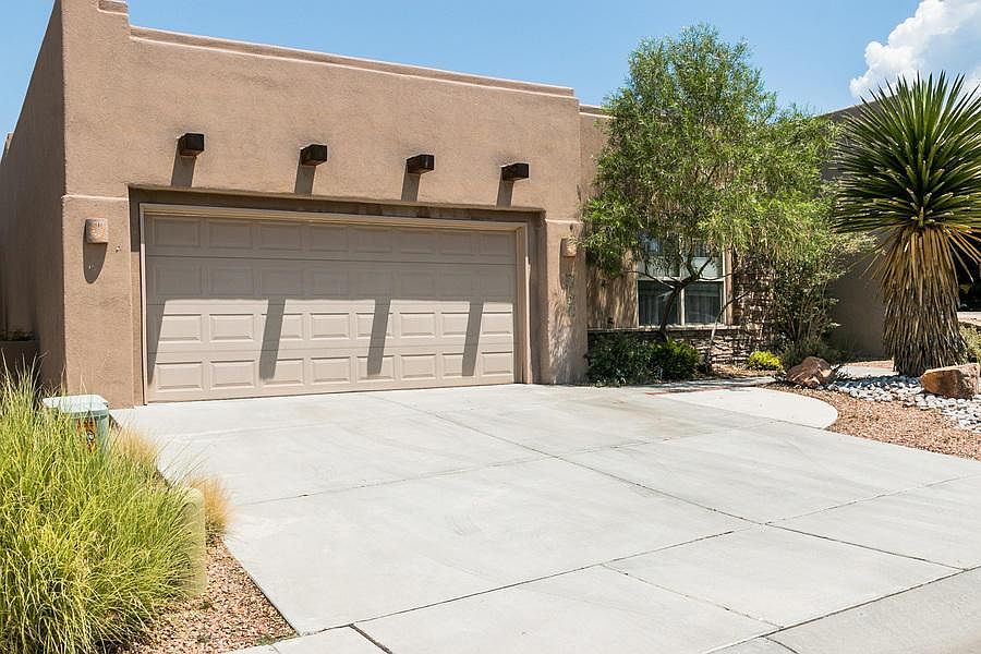 1st image of 8923 Desert Fox Way NE