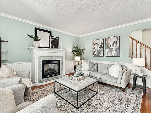 5th image of 1116 Green St