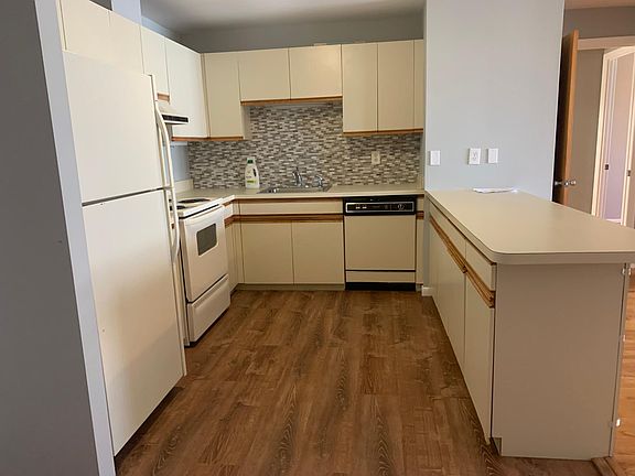 2nd image of 1 Carey Cir #21