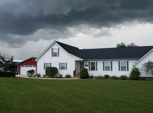 10533 Ayrshire Rd, Chandler, IN 47610