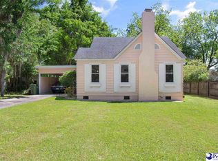 138 North St, Darlington, SC 29532