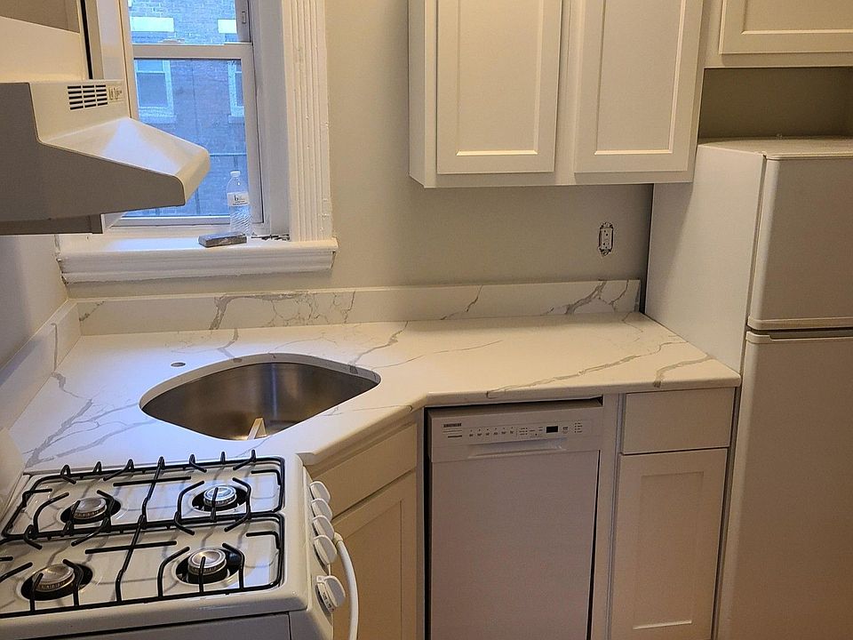1st image of 52 Hemenway St #47