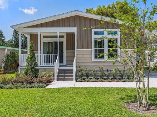 645 Orange Blossom Ln #G06, Deland, FL 32724