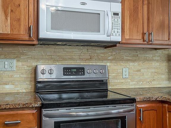 4th image of 2625 N Kelling St