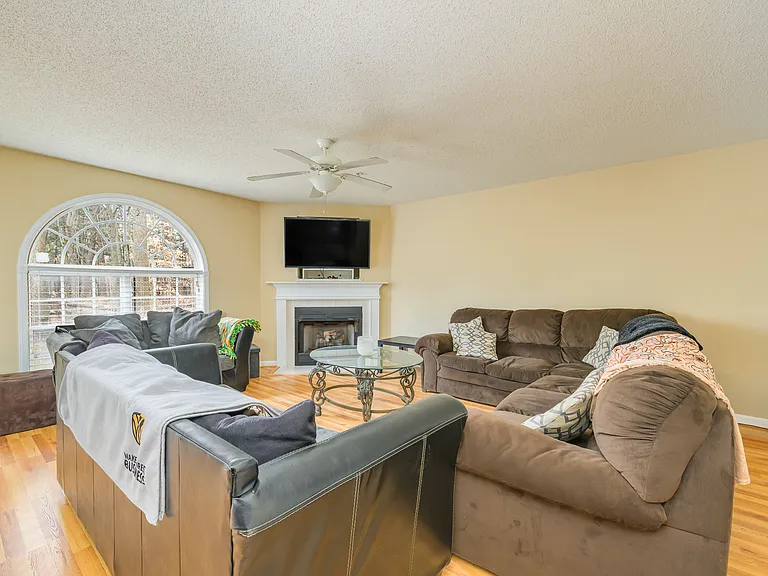 813 Timberline Ridge Ct — Photo 4