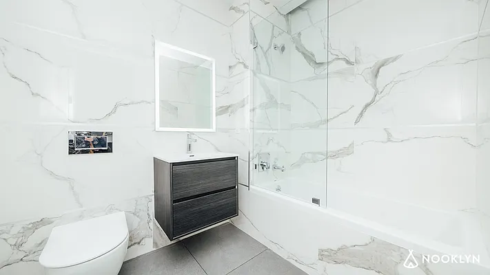 Rented by Nooklyn NYC LLC | media 13