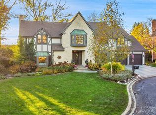 1S780 Country Club Ln, Wheaton, IL 60189