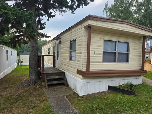 500 Pioneer Rd Lot 46, Marquette, MI 49855